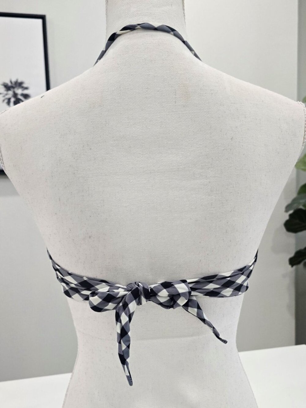 Sofia by ViX Gingham Halter Bikini Top Black White Check Pink Heart Accent M - Picture 4 of 9